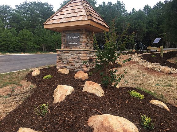 2nd image of 5714 Lake Point Dr #28