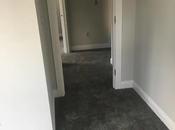 5 Snow Goose Ln, Westbrook, ME 04092