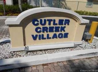 22225 SW 103rd Ave, Miami, FL 33190