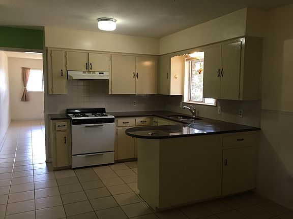 2nd image of 1708 Redd St #4415