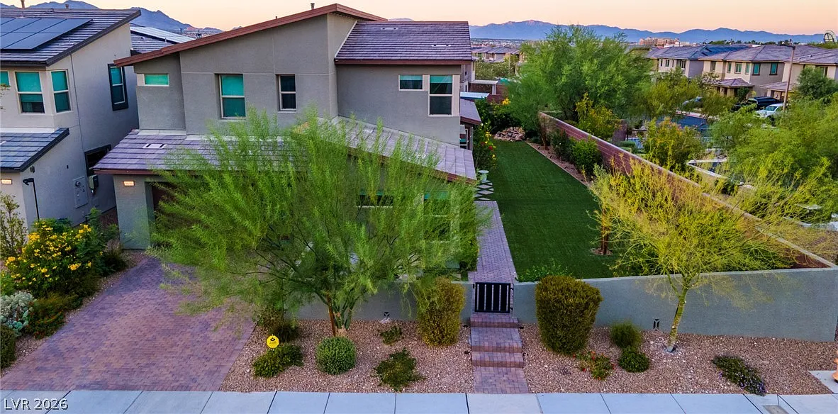 4 bed, 3.5 bath, 2983 sqft, $7,500 — Photo 2