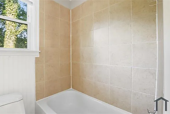 4924 Frankford Ave — Photo 10