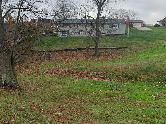 3rd image of 1027 Enid Dr