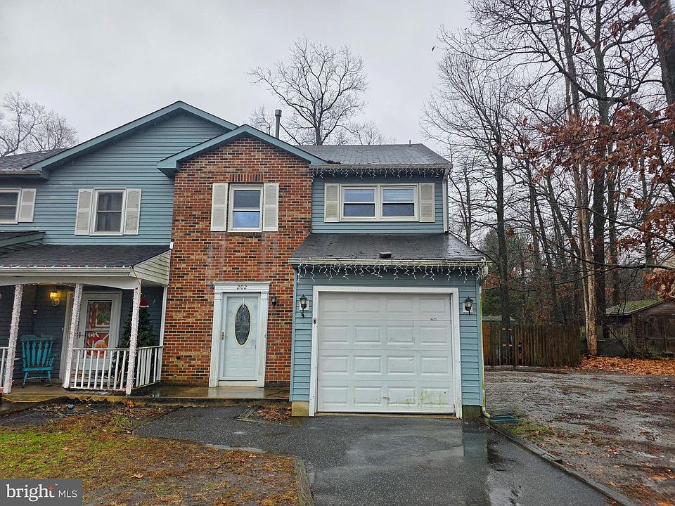 1st image of 202 Bartal Ct