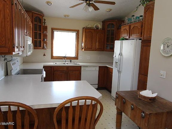16020376_2