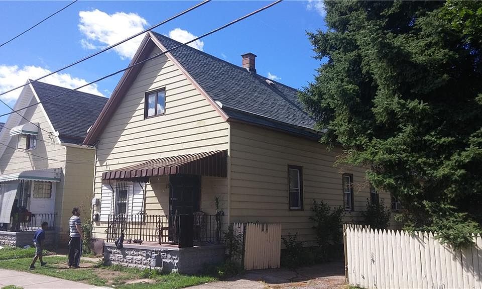 1st image of 16 Warren Ave