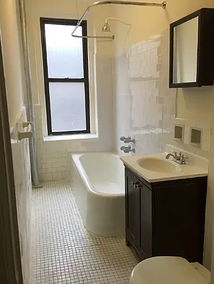 Rented by Gama Group | media 12