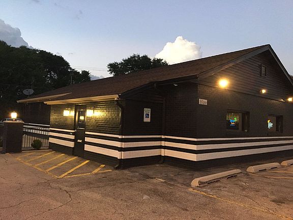 2nd image of 8166 Grand Ave