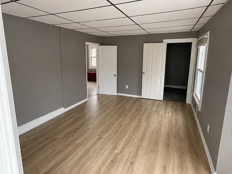 305 Jackson St #2 — Photo 11