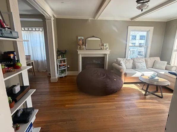 7 Boulevard Ter #7, Allston, MA 02134