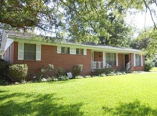 323 E McNeil St, Magnolia, AR 71753