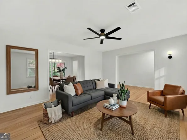 201 E Simon Ter NW, Atlanta, GA 30318