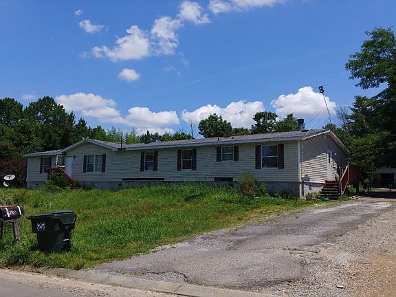 2nd image of 120 Mill Cove Ln