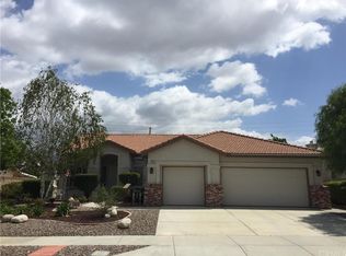 998 Banbury Dr, Hemet, CA 92544