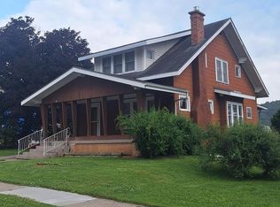 111 E Wisconsin St, Viola, WI 54664