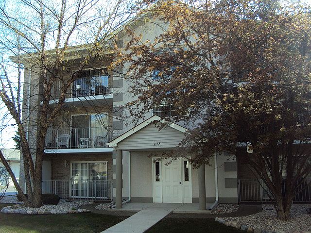 1st image of 9138 W 95th St #G-19