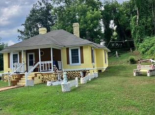 140 7th St, Fieldale, VA 24089