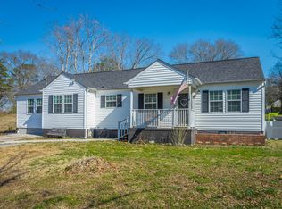 142 Park St, Chickamauga, GA 30707