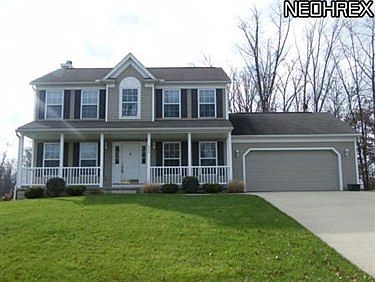 1st image of 826 Collins Pond Dr