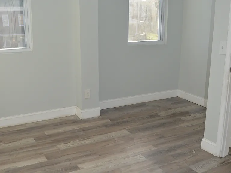 2413 Reisterstown Rd #2 — Photo 4