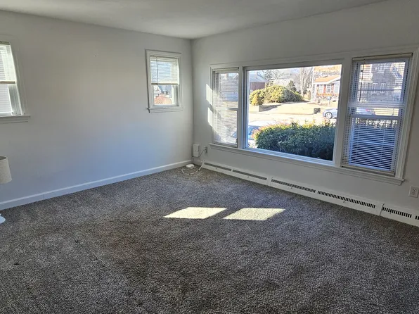 191 Morse Ave, Groton, CT 06340