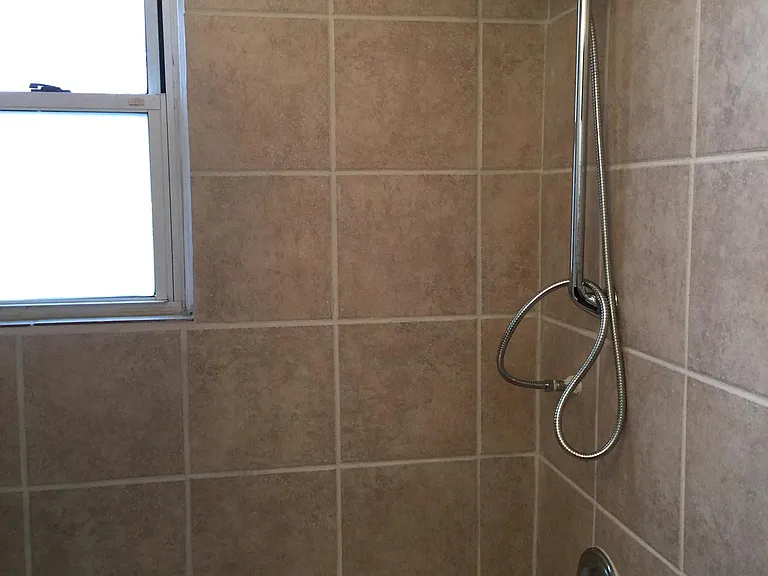 2859 Broadway Ave #1 — Photo 11