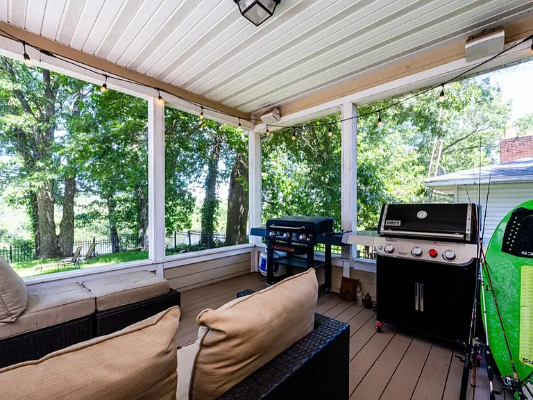 2687 Niles Rd — Photo 34