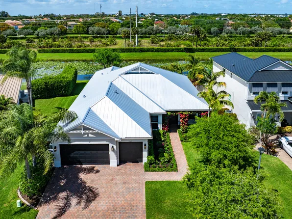 9009 New Hope Court, Royal Palm Beach, FL 33411