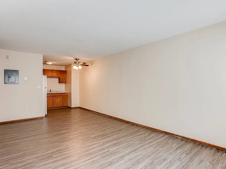 3016 Grand Avenue S. — Photo 11