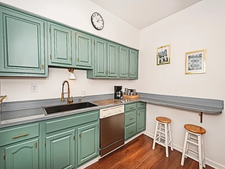 5704 Hampton St #2 — Photo 20