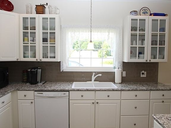 5th image of 7460 S Burlington Dr