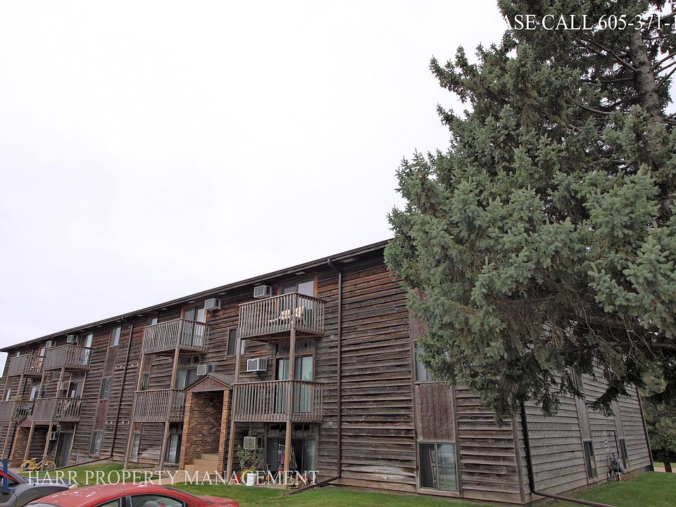 1st image of 2300 S Sycamore Ave APT 1