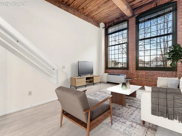 25 Grand Street APT 122, Norwalk, CT 06851