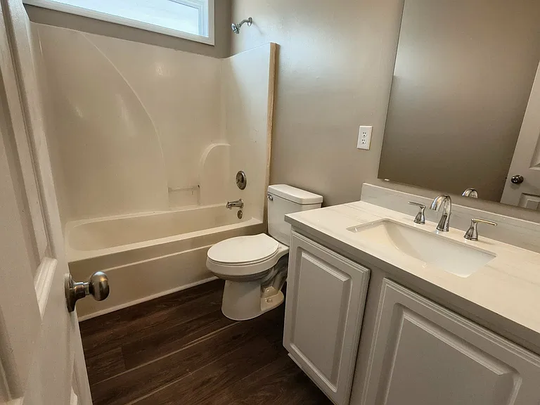 2408 Gelsinger Ave — Photo 9