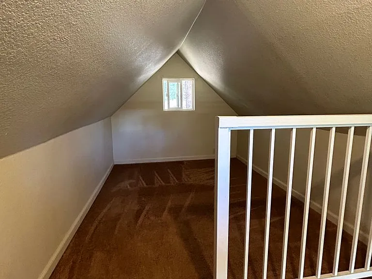 2890 Sacramento Ave — Photo 13