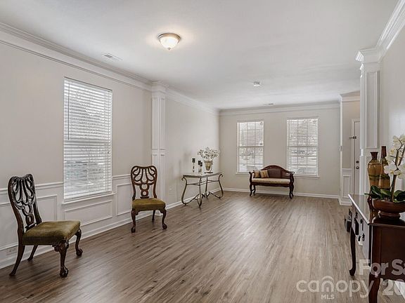 4th image of 13622 Stringfellow Ln