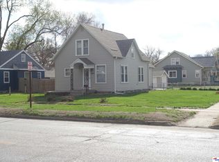 1837 N Broad St, Fremont, NE 68025