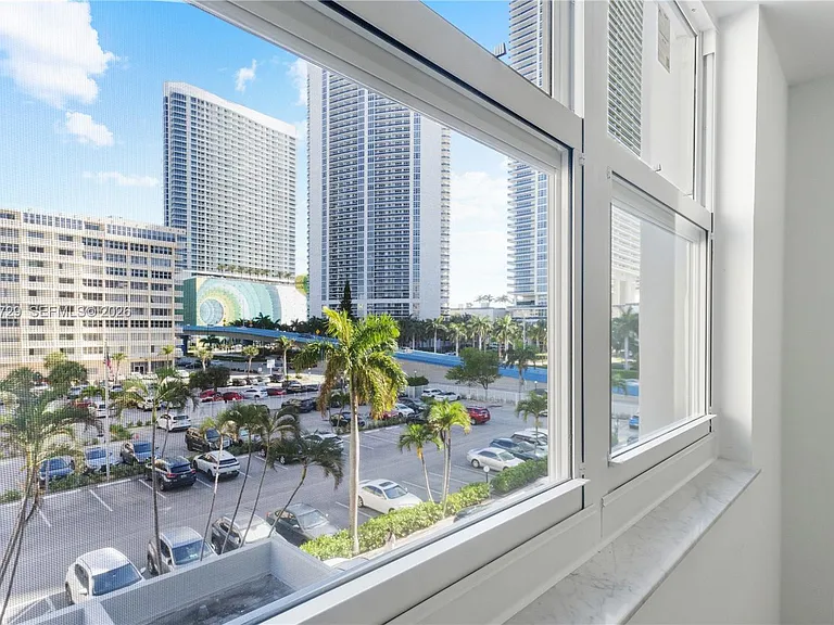 1849 S Ocean Dr #407 — Photo 22