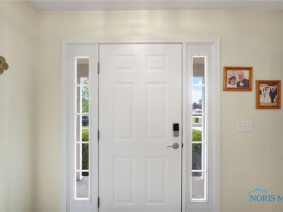 5th image of 2128 Old Trail Dr