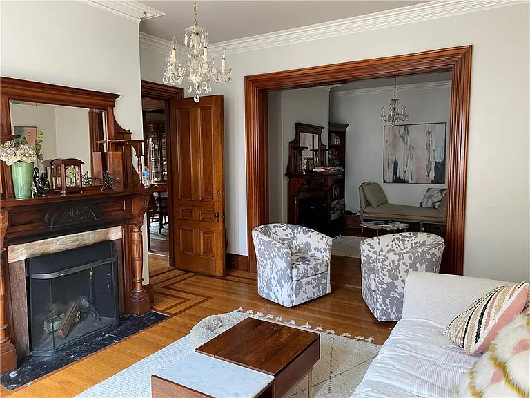 12 Clarke St — Photo 9