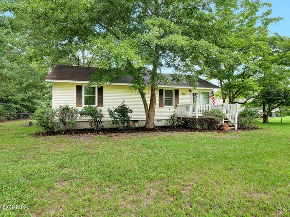 9851 Lloyd Street NE, Leland, NC 28451