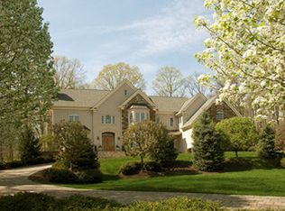 8 Hageman Ln, Princeton, NJ 08540