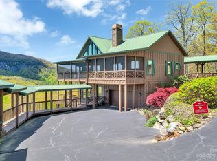 715 Panther Ridge Rd, Lake Toxaway, NC 28747
