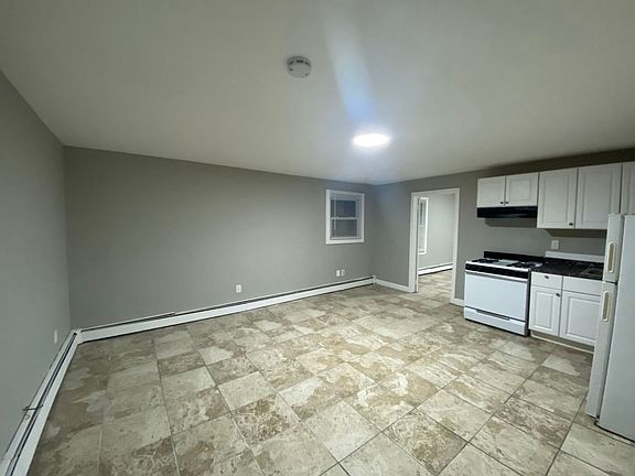 2nd image of 51-53 Rockwell Ave #1