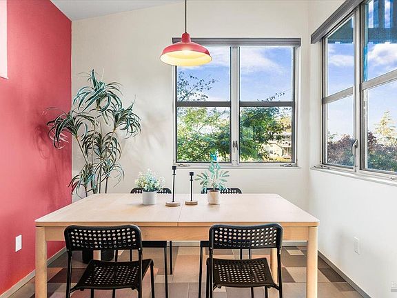 5th image of 716 Keller Court
