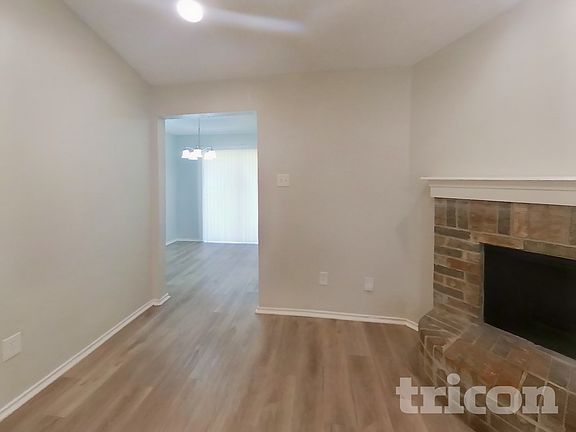 3rd image of 14605 Otoe Dr