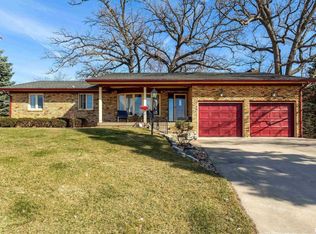 10815 Knoxville Rd, Milan, IL 61264