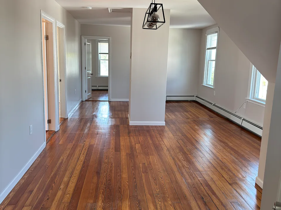 24 Potter St #3