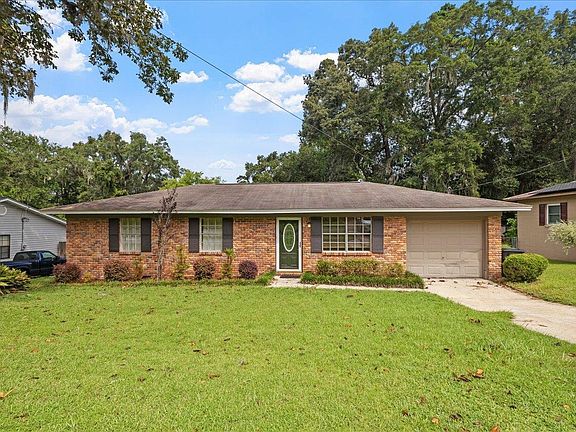 2nd image of 2136 Harriet Dr