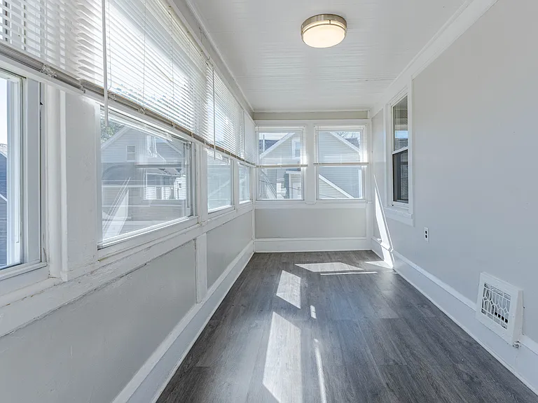 5515 Bridge Ave — Photo 24